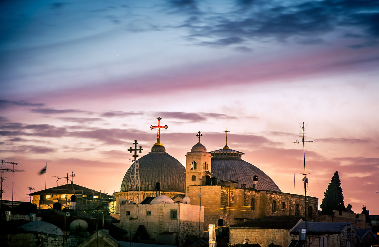 Church-of-the-Holy-Sepulchre