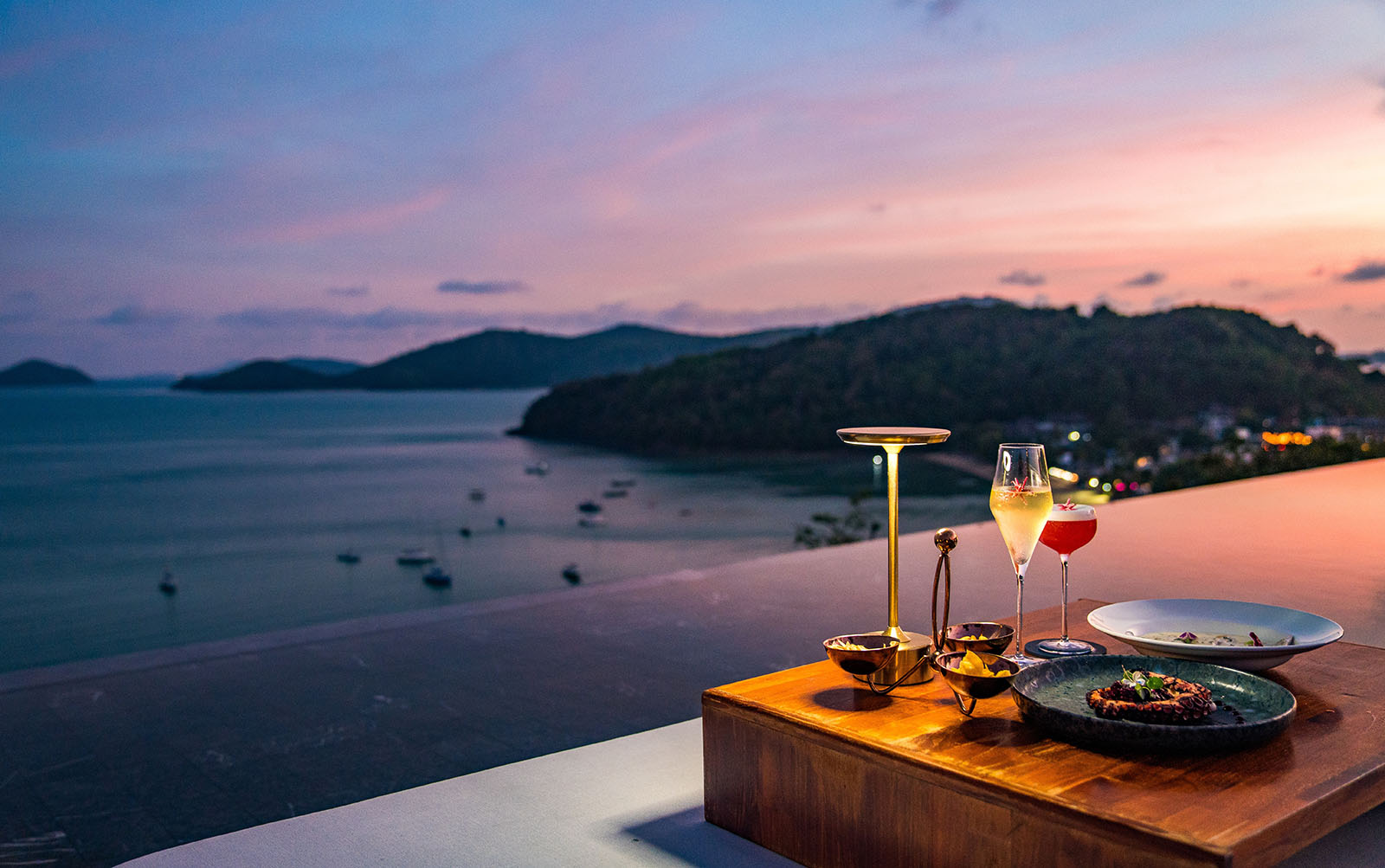 Rooftop-Bars-with-Views