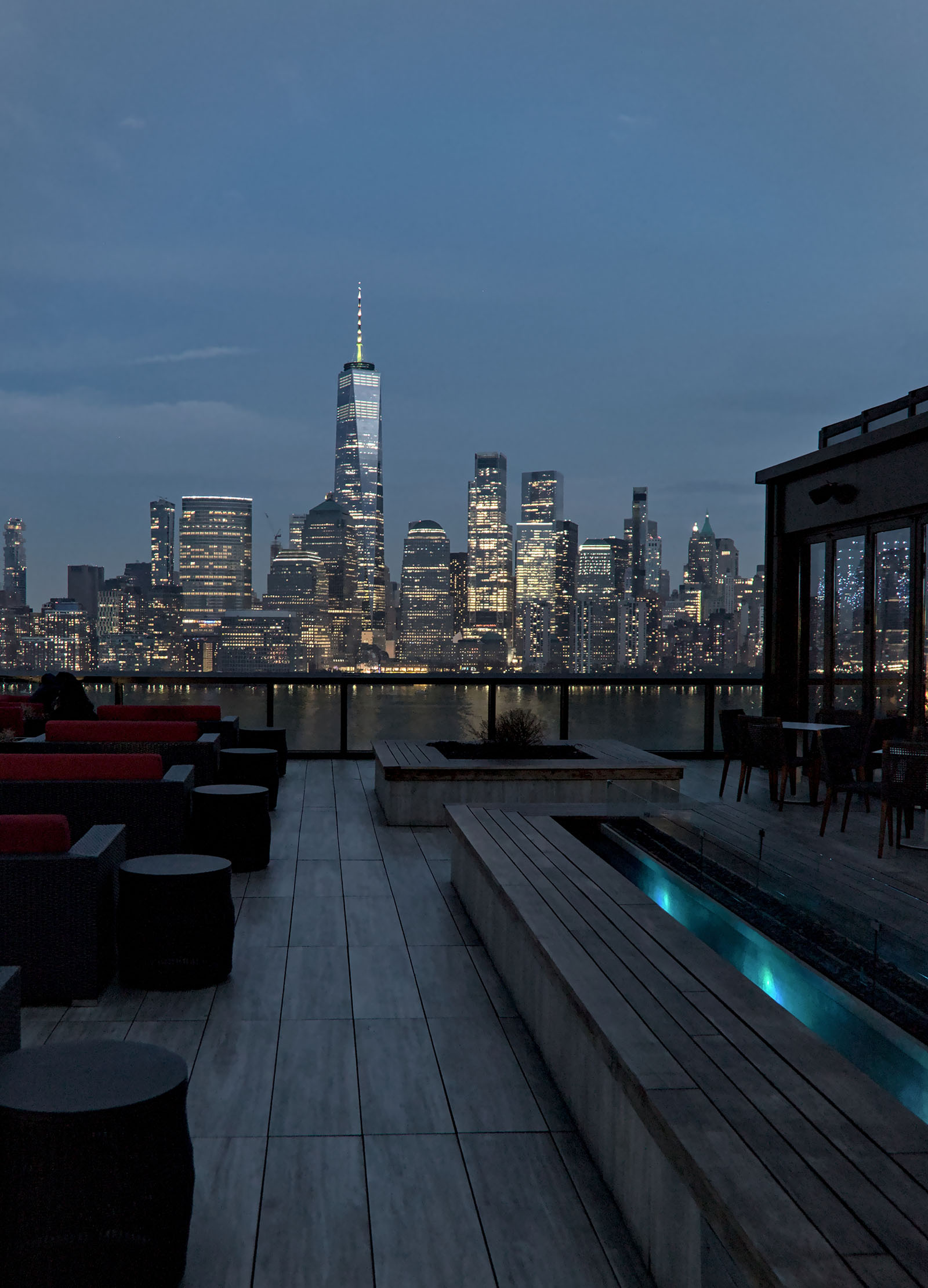 Rooftop-Bars-with-Views
